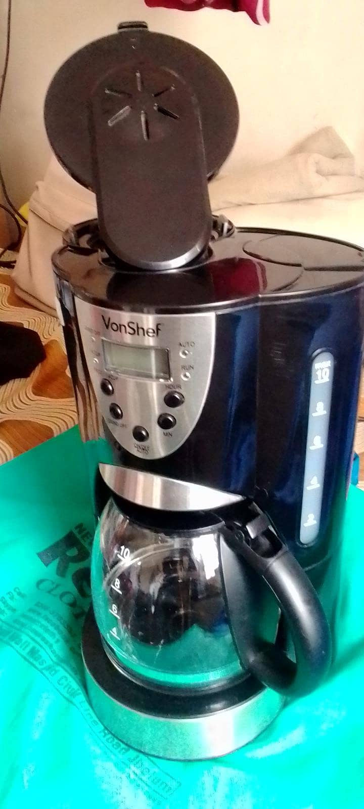 Vonshef Coffee Machine (Only One Time Used) 2