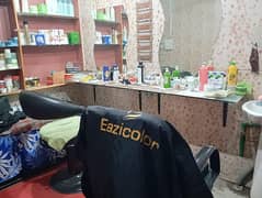 beauty salon for sale with accessories