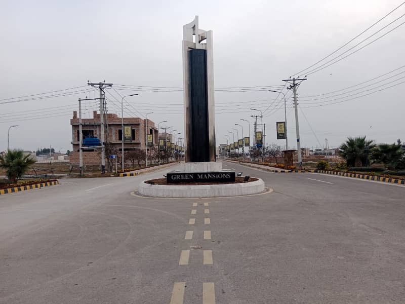 10 Marla Plot Available On Beautifull Location 20