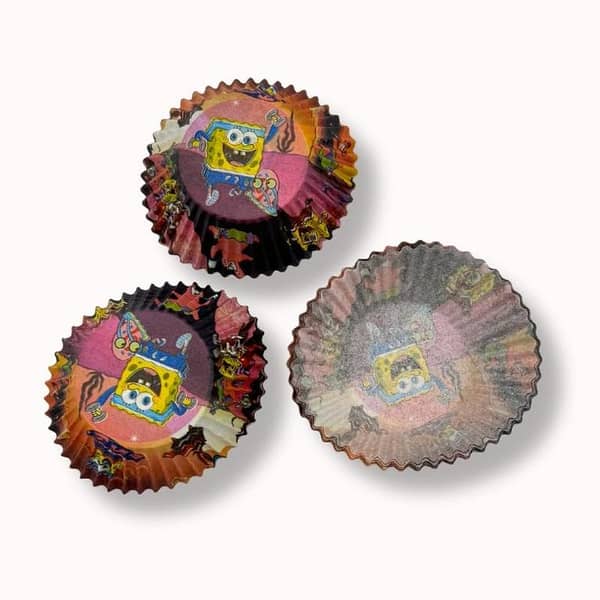 SpongeBob SquarePants Cupcake Holders - Pack of 16 for Parties