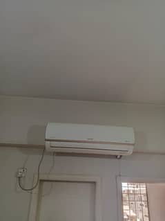 orient 1.5 ton AC