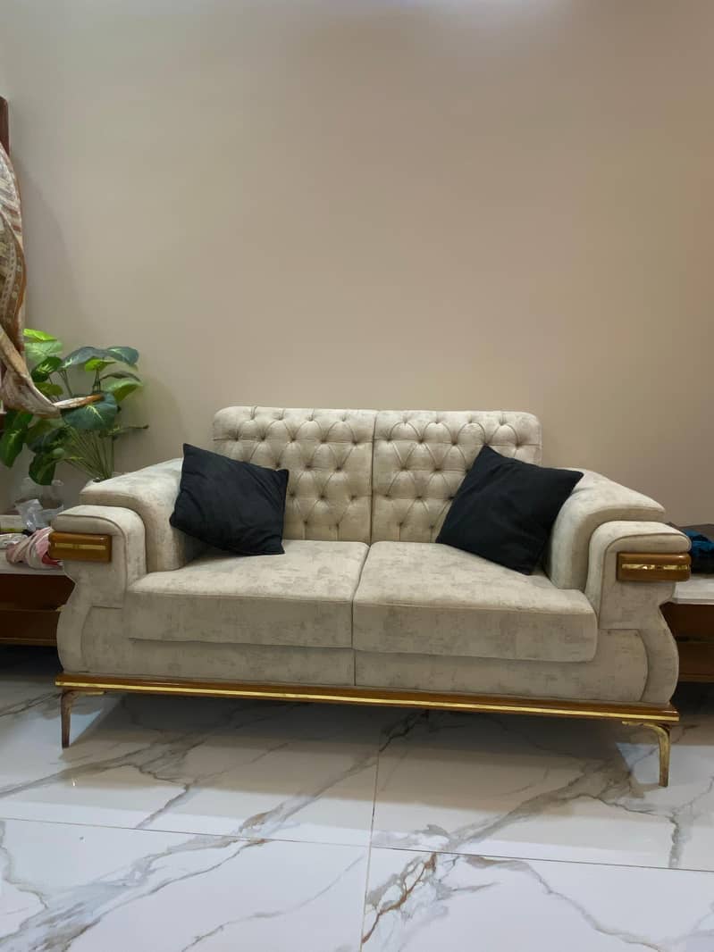 7 seater sofa set with tables 4