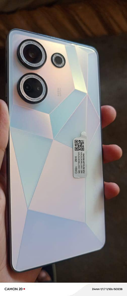 techno camon 20 with complete box 0