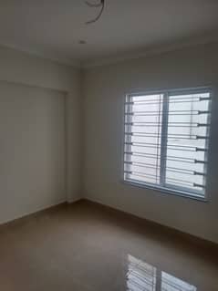 I SELL 5MARLA FLAT IN BAHRIA ORCHARD PHASE FOR MORE PICS PLEASE CONTACT ME