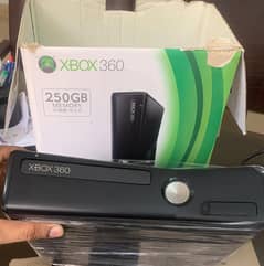 Xbox 360 320GB all famous games installed