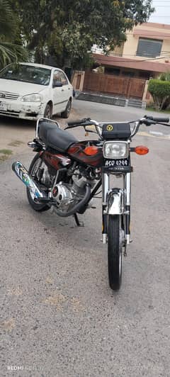 Honda 125 10/10 condition 2022 model Whatsapp no 03004396158