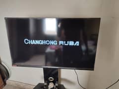 changhong Ruba 32" smart