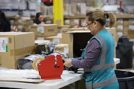 Shopify ladies Clothing orders packing Job