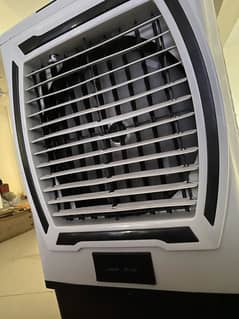 new roomcooler …bought in june used for 10 day guarante available