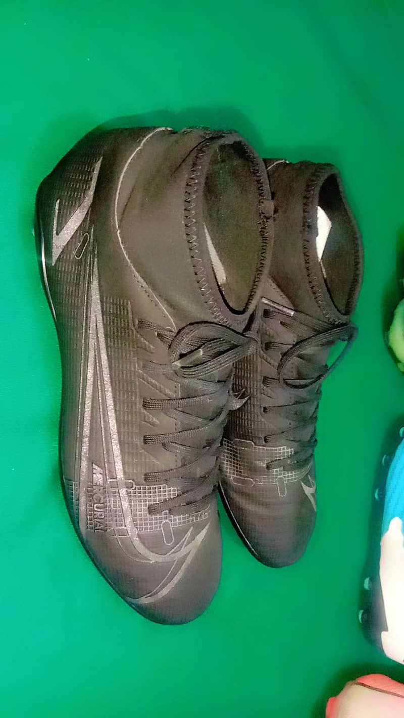 football shoes original #Nike airzom phantom adidas predator#football 13