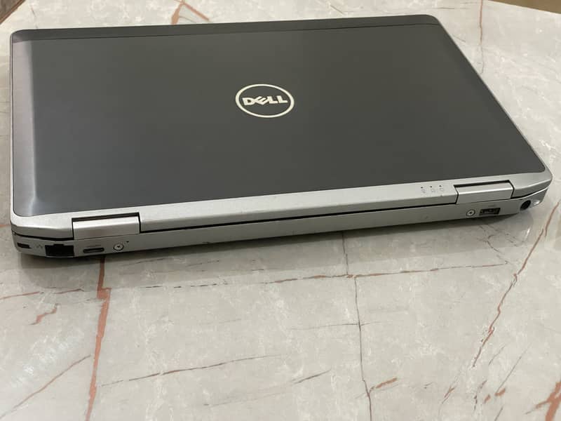 Dell latitude E6330 Core i5 3rd Generation 6
