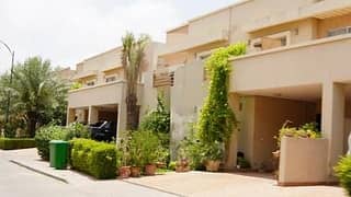3Bed DDL 200sq yd Villa FOR SALE. All amenities nearby including Parks, Mosques and Gallery