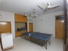 10 MARLA DOUBLE STORY HOUSE FOR SALE IN HOT & PRIME LOCATION