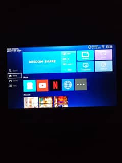 LCD for sale good condition only 4 mounth used