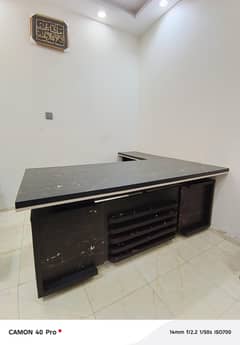 Office table