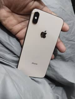 XS
