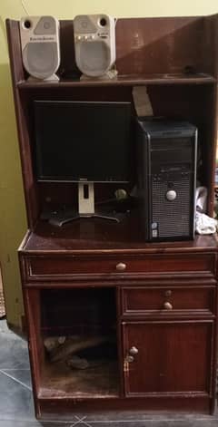Dell computer with wooden trolly