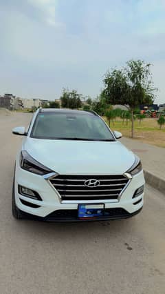 Hyundai tucson AWD 2023 B2B just like brand new car