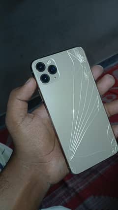 iphone 11 pro max water pck iclod lock