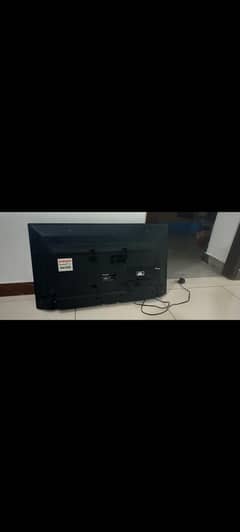 Army Officer Used 40 Inch Singer LED TV