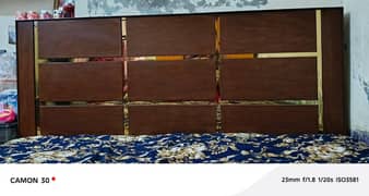 Bed side table