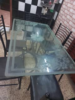 6 chair dining table for sell