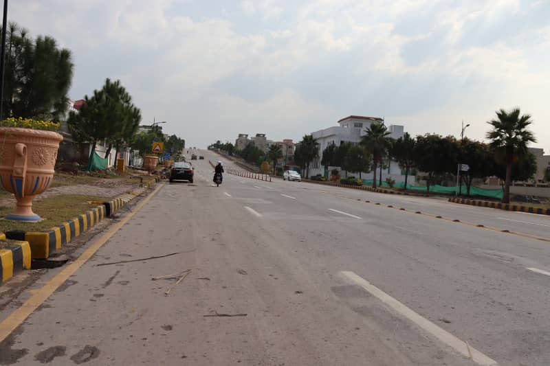 Spacious 1 Kanal Plot Back Open | Ready to Build in Bahria Enclave 10