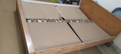 solid wood queen size bed- move out sale
