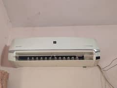 sharp inverter ac 1.5 ton ac  air-conditioned