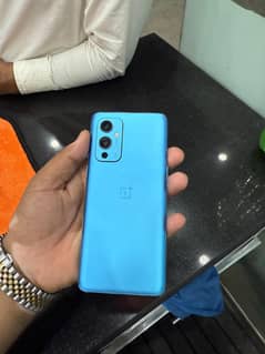 ONEPLUS