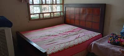 DOUBLE BED WITH MATTRESS