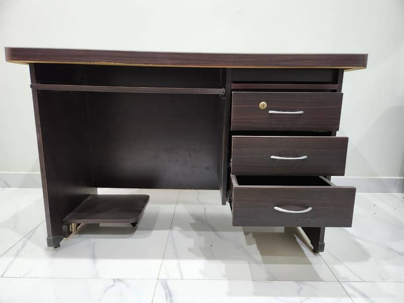 Computer Tables/Office Table/Study Tables/Workstations/Meeting Tables 1