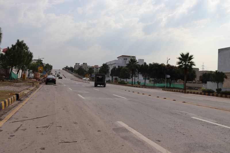 Spacious 1 Kanal Plot Back Open | Ready to Build in Bahria Enclave 7