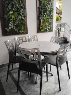 Boss 6 garden chairs and table