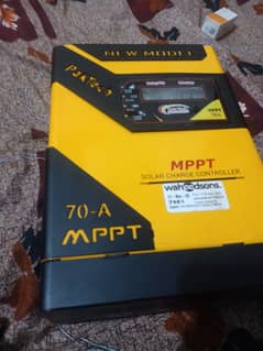 mppt solar charge controler 1 month used