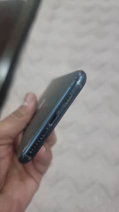 IPHONE 11 PRO MAX 256 GB PTA APPROVED WITH BOX FOR SALE