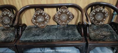 chines sofa