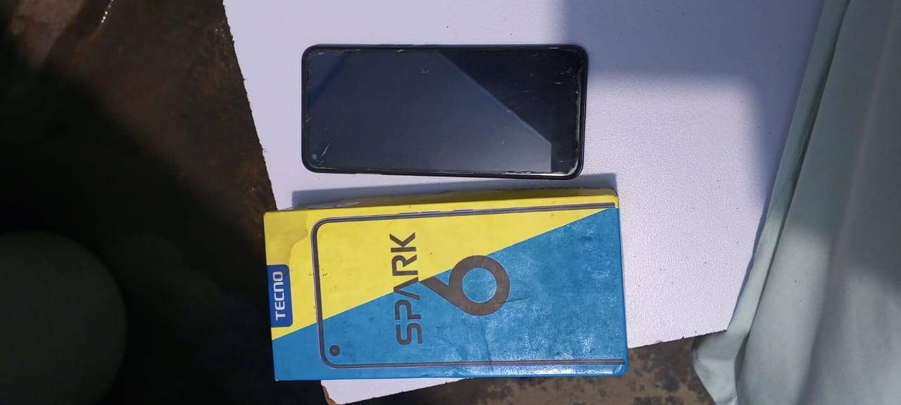 Tecno spark 6 with box 1
