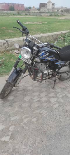 Suzuki GS 150