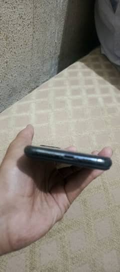 Iphone 11 pro 256 Gb non pta 56 battery health more detail description