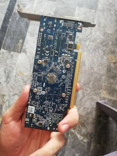 hd 7570 1 gb ddr5 128 bit