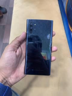 Samsung note 10 plus back damage panel