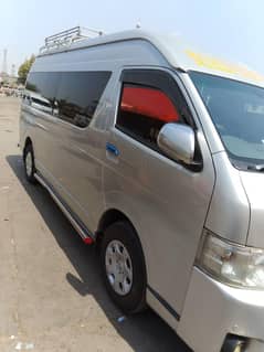 Toyota hiace grand cabin