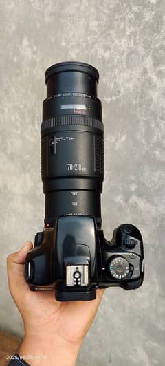 Dslr 1100D Canon Professional Camra.     Lanz 70.210mm Atuo Canon