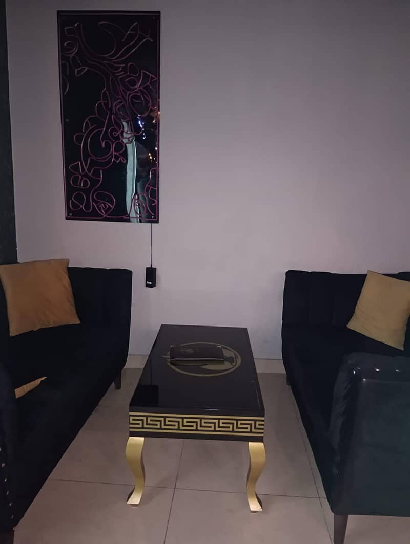 resturent sofa set with tables 2
