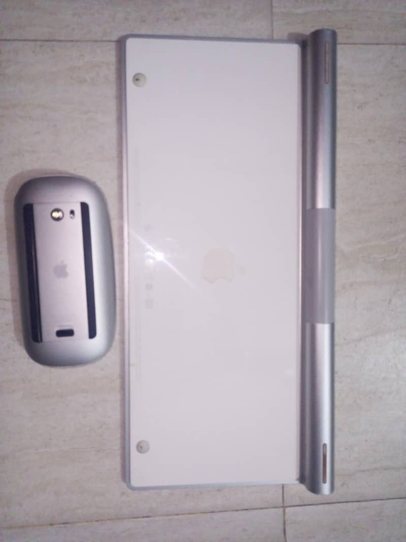 Apple wireless Keyboard and mouse 5