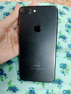 i phone 7 plus (non-pta) urgent sale. . .