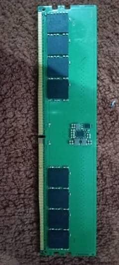 16 GB DDR5 RAM