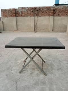 tabels and chairs