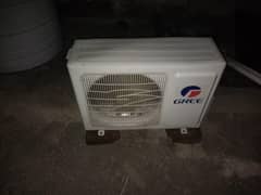 mobile number 03180007572 gree AC non inverter